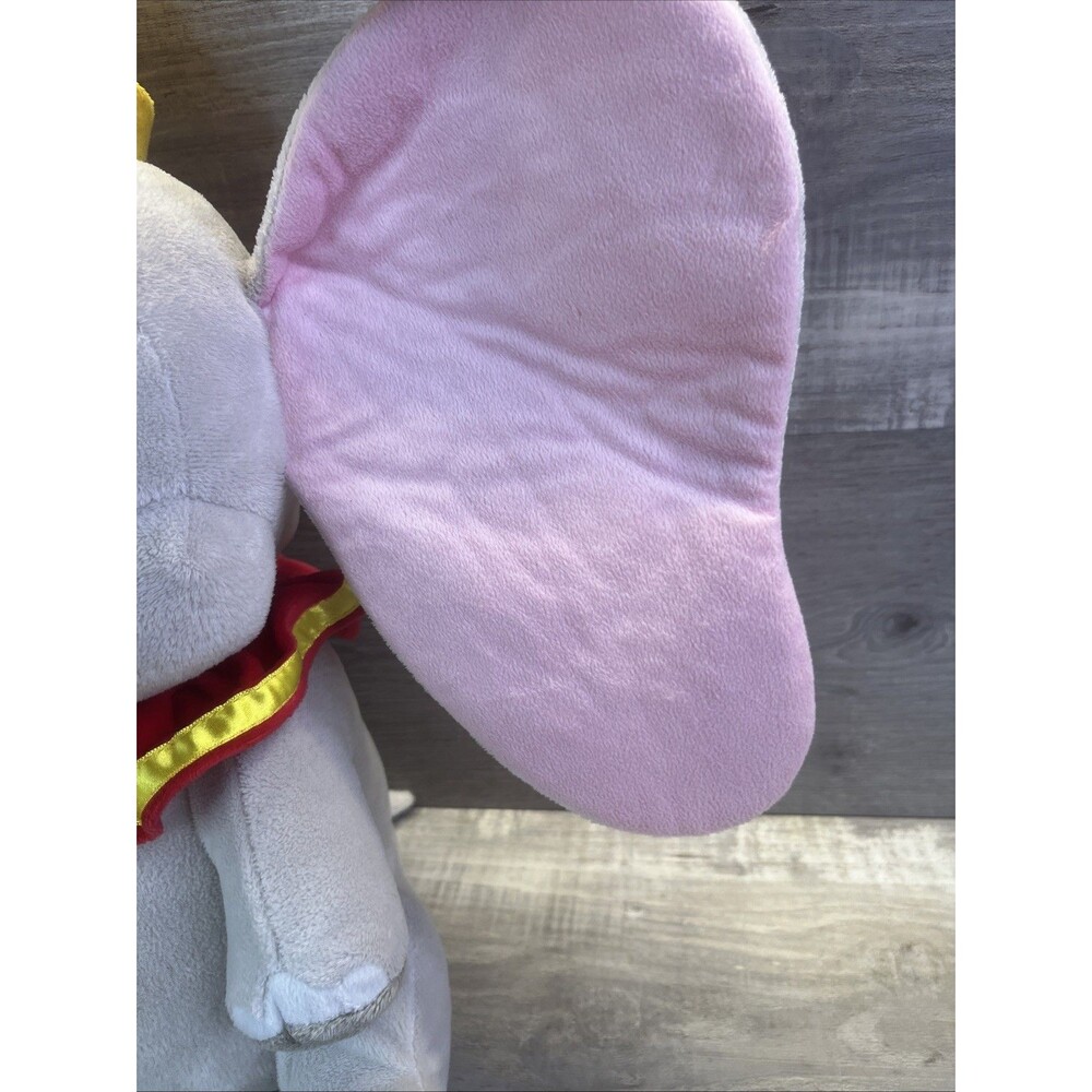 Disney Store Dumbo Exclusive Stuffed Plush  Animal Toy Elephant Authentic - Picture 4 of 12